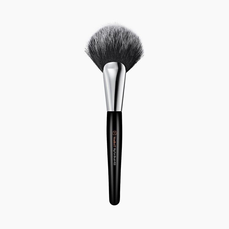 Studio17 Big Fan Brush  胭脂光影陰影掃 453