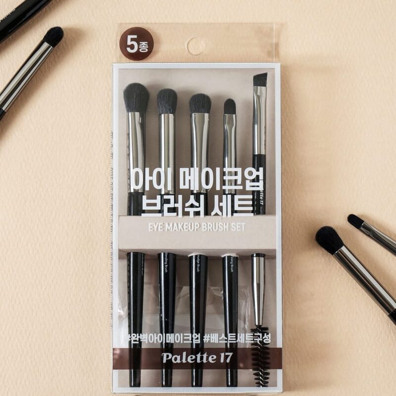 韓國 DAISO Palette 17 眼影掃套裝